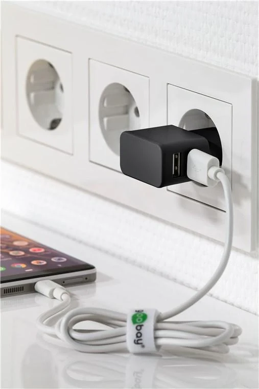USB-Netzteil 2,4A 2-fach Slim sw goobay
